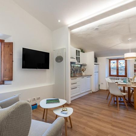 Il Teatro Apartment Сан Джиминяно Екстериор снимка